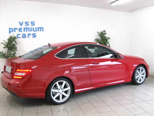 Mercedes-Benz C-Class Coupe, Petrol, 2014, Red
