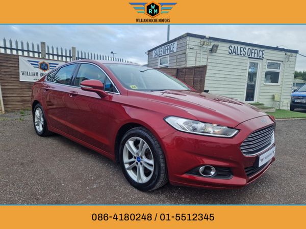 Ford Mondeo Hatchback, Diesel, 2015, Red