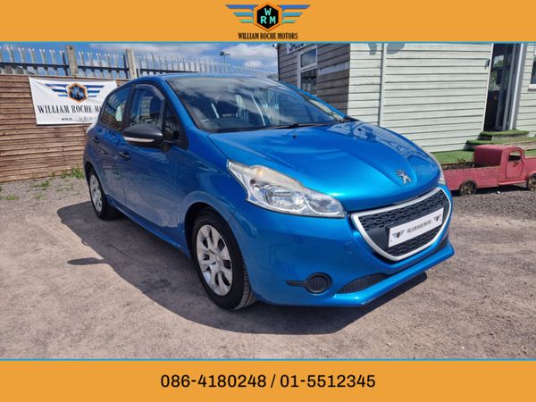 Peugeot 208 Hatchback, Diesel, 2013, Blue