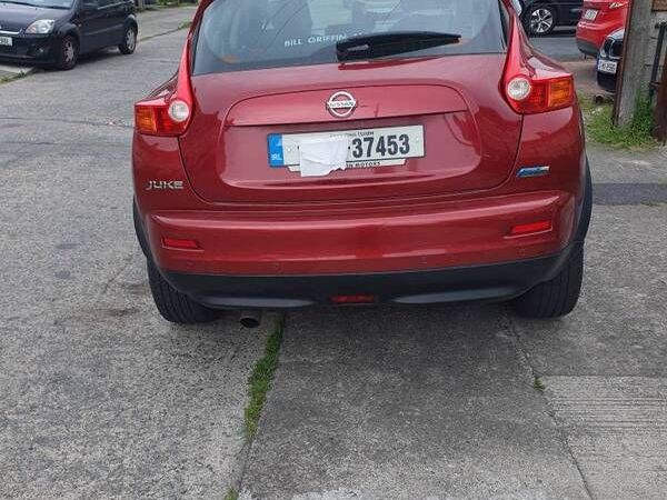Nissan Juke SUV, Diesel, 2014, Red
