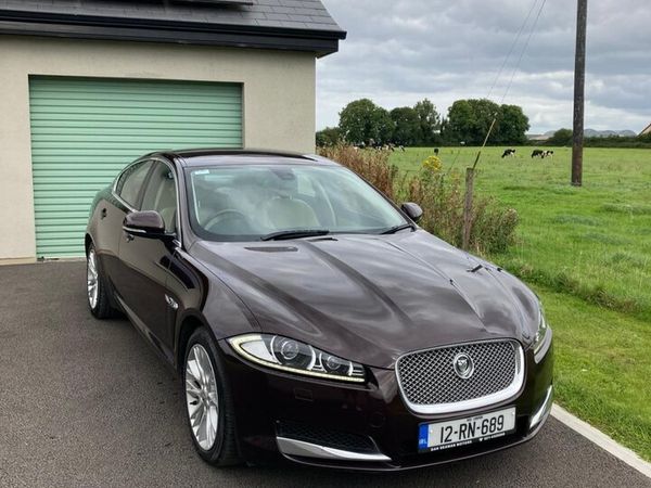Jaguar XF Saloon, Diesel, 2012, Red