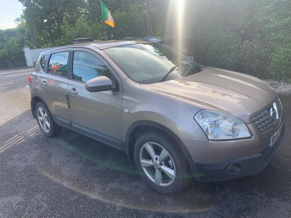 Nissan Qashqai Hatchback, Diesel, 2009, Brown