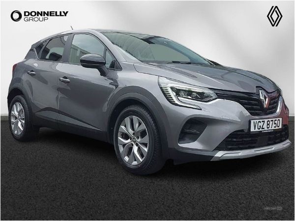 Renault Captur , Petrol, 2022, Grey