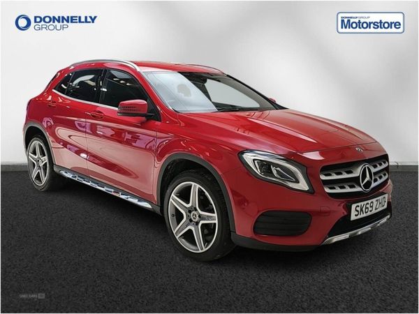 Mercedes-Benz GLA , Petrol, 2019, Red