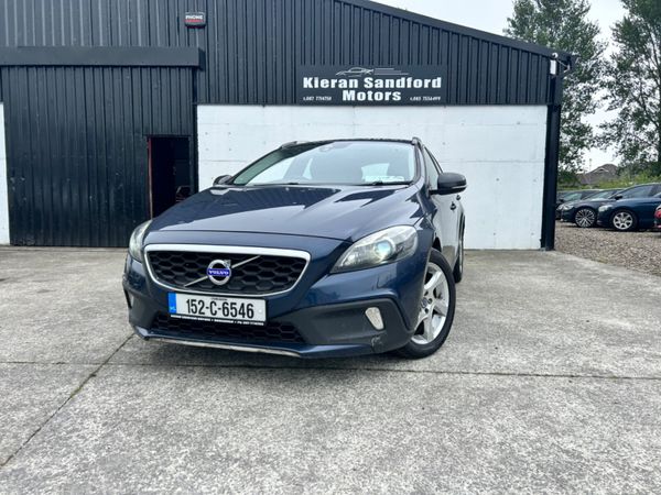 Volvo V40 Hatchback, Diesel, 2015, Blue