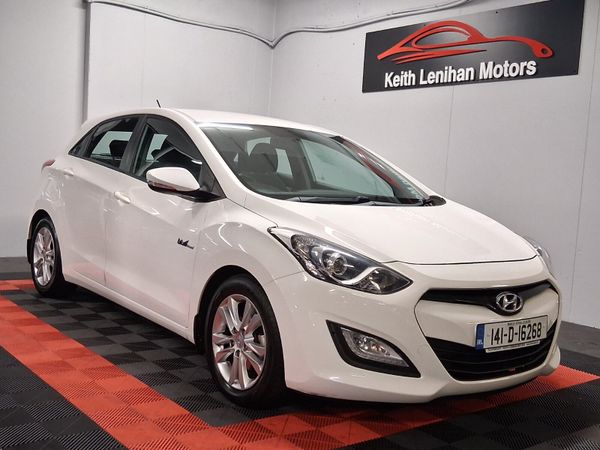 Hyundai i30 Hatchback, Diesel, 2014, White