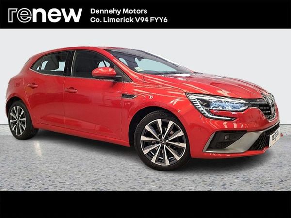 Renault Megane Hatchback, Petrol, 2021, Red