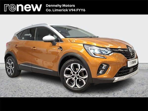 Renault Captur Hatchback, Petrol, 2022, Orange