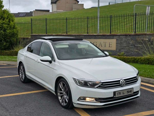 Volkswagen Passat Saloon, Diesel, 2017, White
