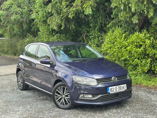 Volkswagen Polo Hatchback, Petrol, 2016, Navy