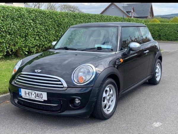 Mini Cooper Hatchback, Diesel, 2011, Black