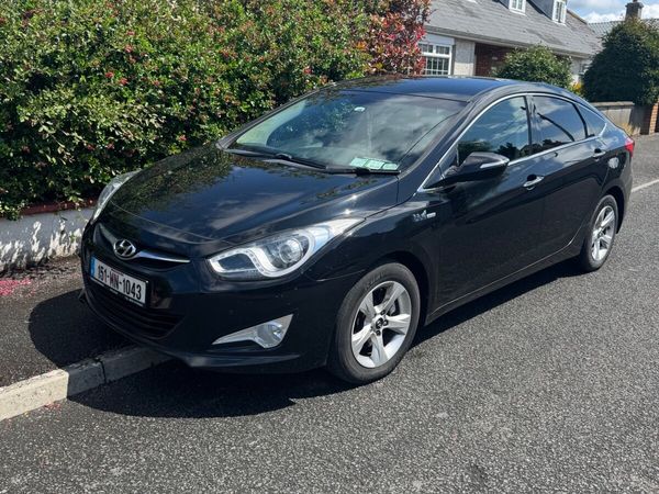 Hyundai i40 Saloon, Diesel, 2015, Black