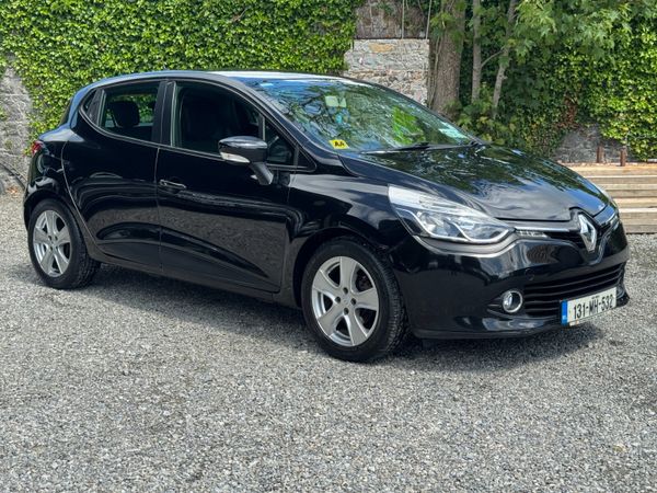 Renault Clio Hatchback, Petrol, 2013, Black