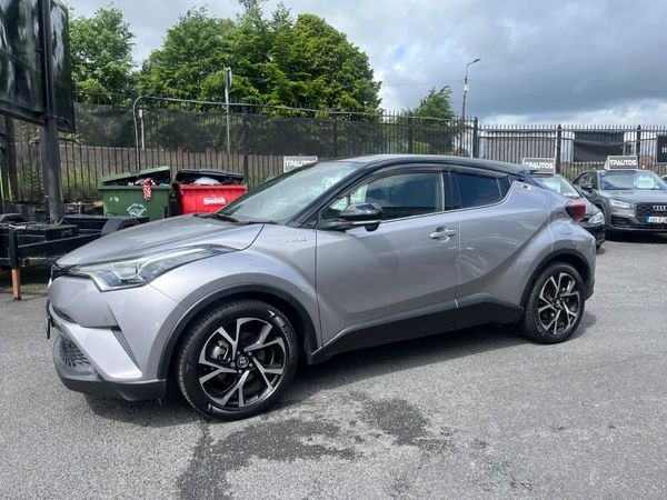 Toyota C-HR SUV, Petrol Hybrid, 2018, Silver