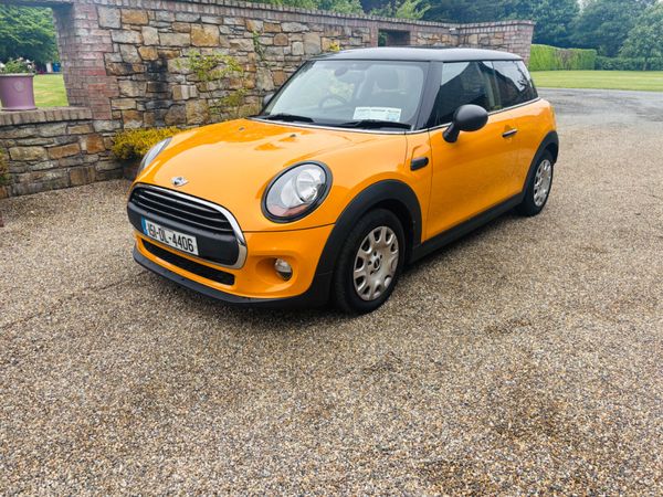 Mini One Hatchback, Petrol, 2015, Orange