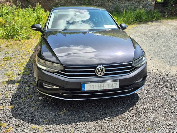 Volkswagen Passat Saloon, Diesel, 2020, Grey