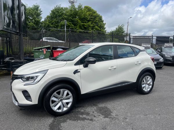 Renault Captur SUV, Petrol, 2020, White