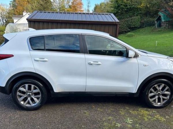 Kia Sportage SUV, Diesel, 2016, White