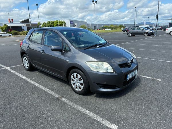 Toyota Auris Hatchback, Petrol, 2007, Grey