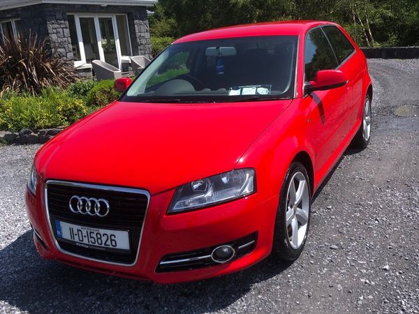 Audi A3 Hatchback, Petrol, 2011, Red