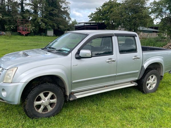 Isuzu D-Max Crew Cab, Diesel, 2010, Silver