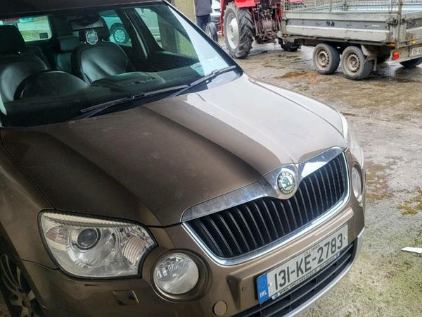Skoda Yeti SUV, Diesel, 2013, Brown