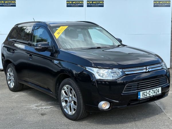 Mitsubishi Outlander SUV, Petrol Plug-in Hybrid, 2015, Black