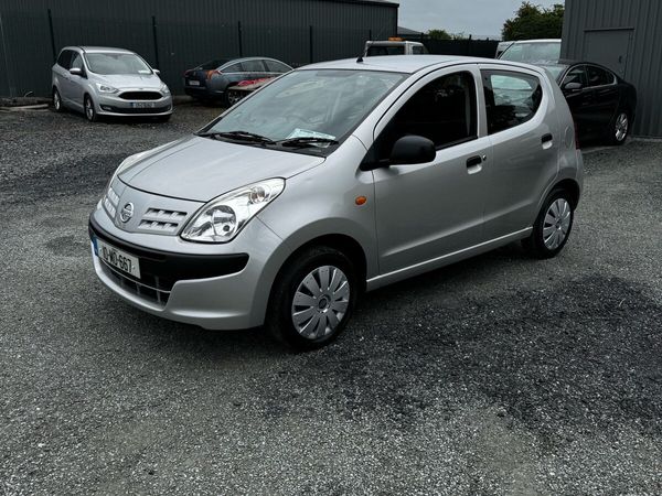 Nissan Pixo Hatchback, Petrol, 2010, Silver