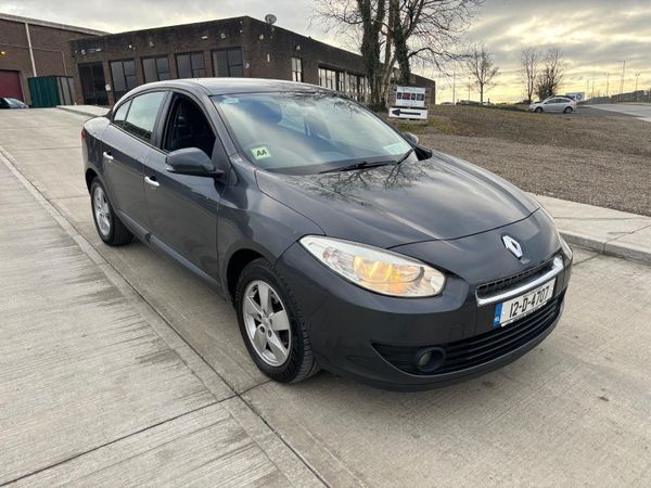 Renault Fluence Saloon, Diesel, 2012, Grey