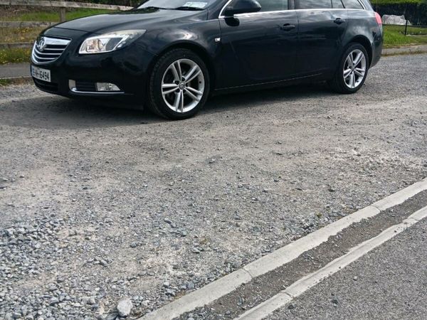 Vauxhall Insignia Estate, Diesel, 2009, Black
