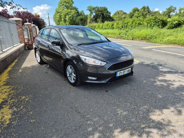 Ford Focus Hatchback, Diesel, 2017, Grey