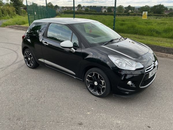 Citroen DS 3 Hatchback, Petrol, 2013, Black