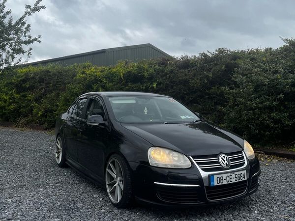 Volkswagen Jetta Saloon, Diesel, 2008, Black