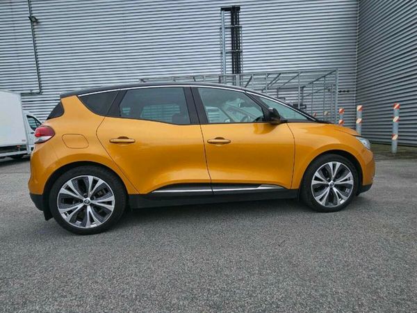 Renault Scenic MPV, Diesel, 2017, Yellow