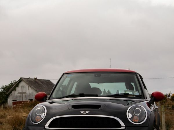 Mini Cooper Hatchback, Petrol, 2013, Black