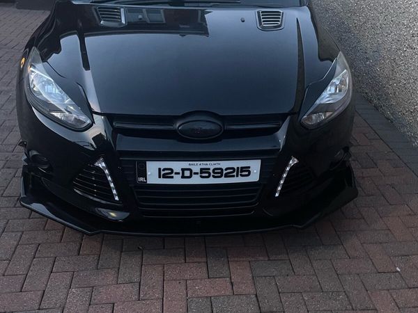 Ford Focus Hatchback, Diesel, 2012, Black