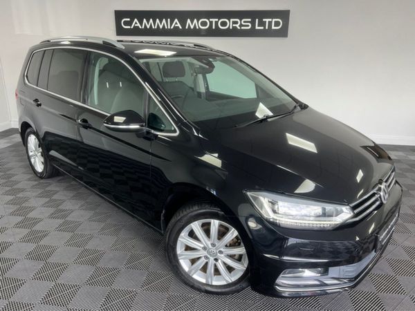 Volkswagen Touran MPV, Petrol, 2016, Black