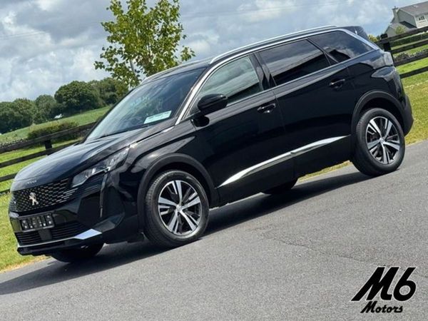 Peugeot 5008 Hatchback, Diesel, 2022, Black