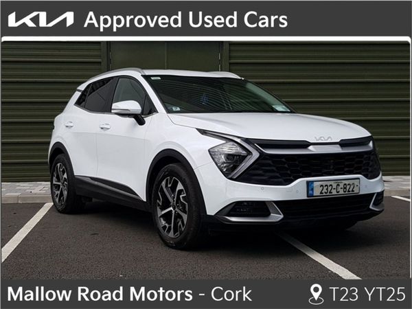 Kia Sportage MPV, Diesel, 2023, White