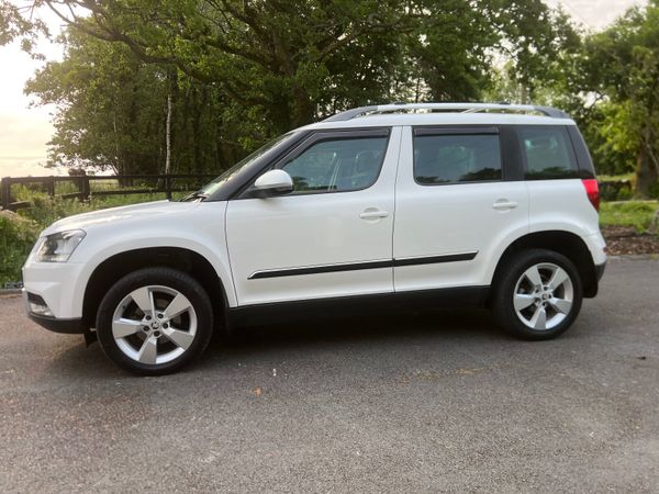 Skoda Yeti SUV, Diesel, 2014, White