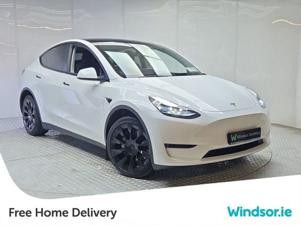 Tesla Model Y MPV, Electric, 2022, White