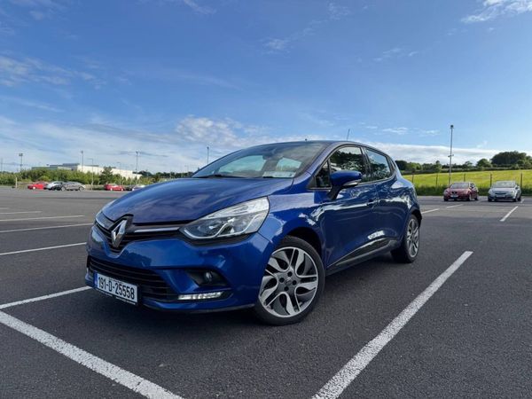 Renault Clio Hatchback, Petrol, 2019, Blue