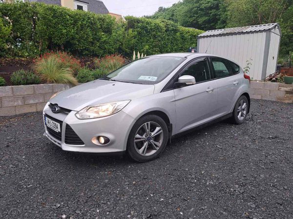 Ford Focus Hatchback, Diesel, 2014, Silver
