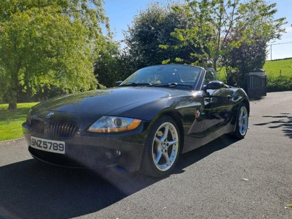BMW Z4 Convertible, Petrol, 2005, Black