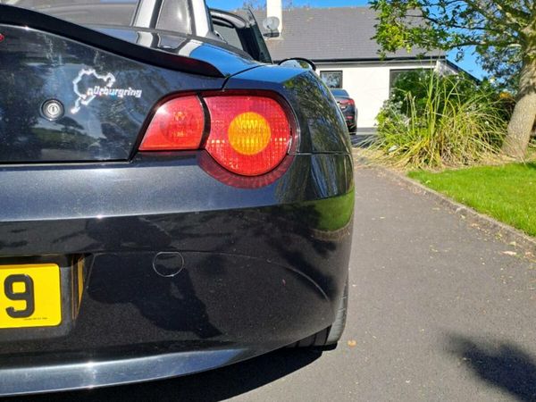 BMW Z4 Convertible, Petrol, 2005, Black