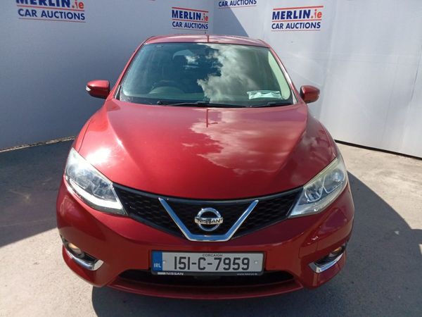 Nissan Pulsar Hatchback, Petrol, 2015, Red