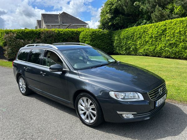 Volvo V70 Estate/Jeep, Diesel, 2016, Grey