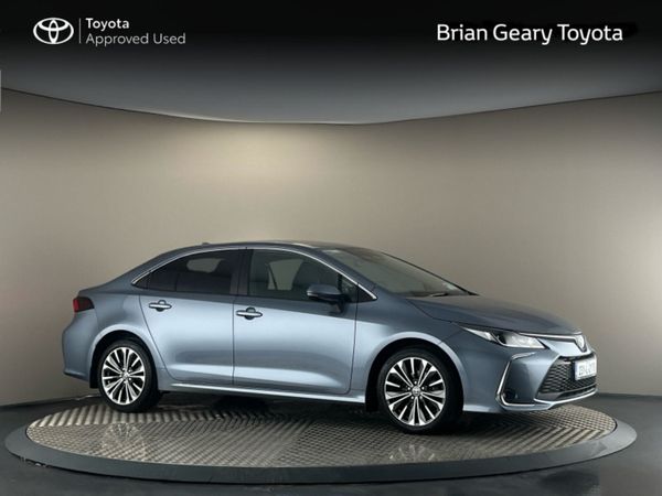 Toyota Corolla Saloon, Petrol Hybrid, 2023, Grey