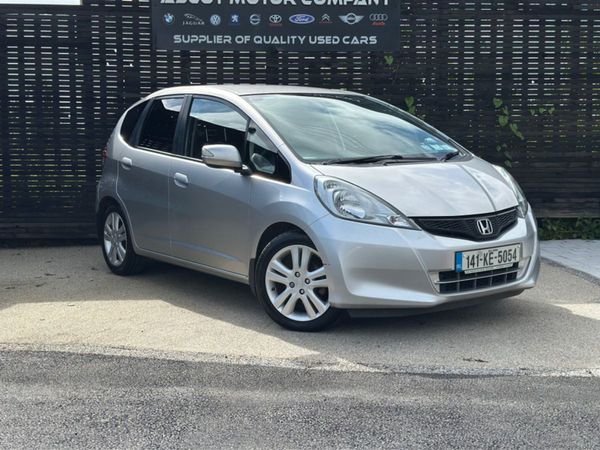Honda Jazz Hatchback, Petrol, 2014, Silver