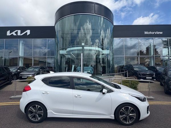 Kia Ceed Hatchback, Petrol, 2018, White